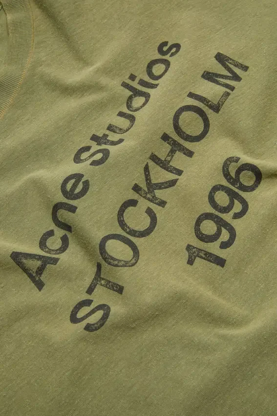Sprayed logo t-shirt