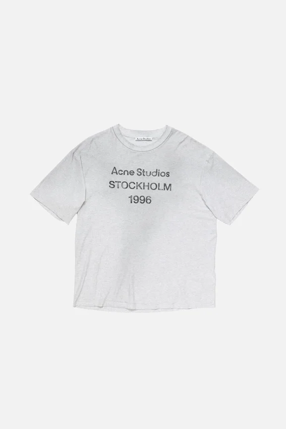 Sprayed logo t-shirt