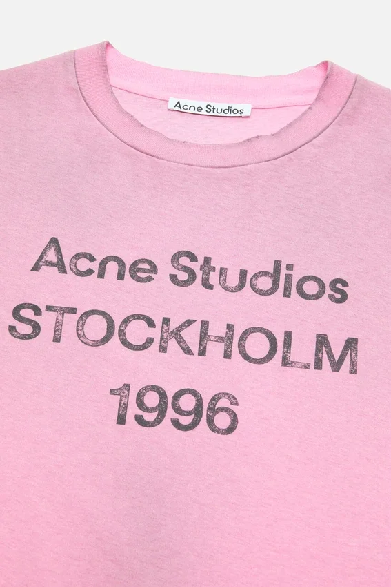 Sprayed logo t-shirt