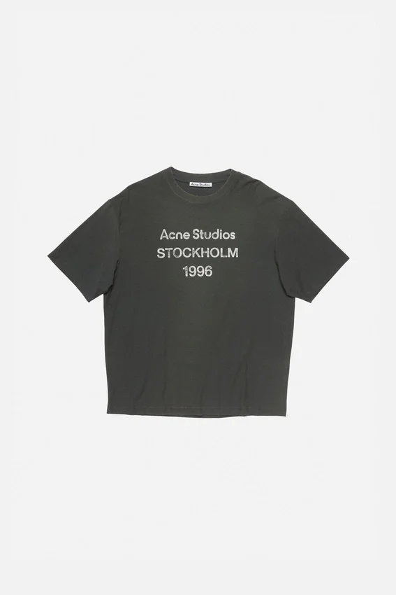 Sprayed logo t-shirt