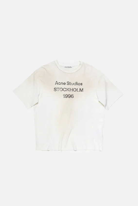 Sprayed logo t-shirt