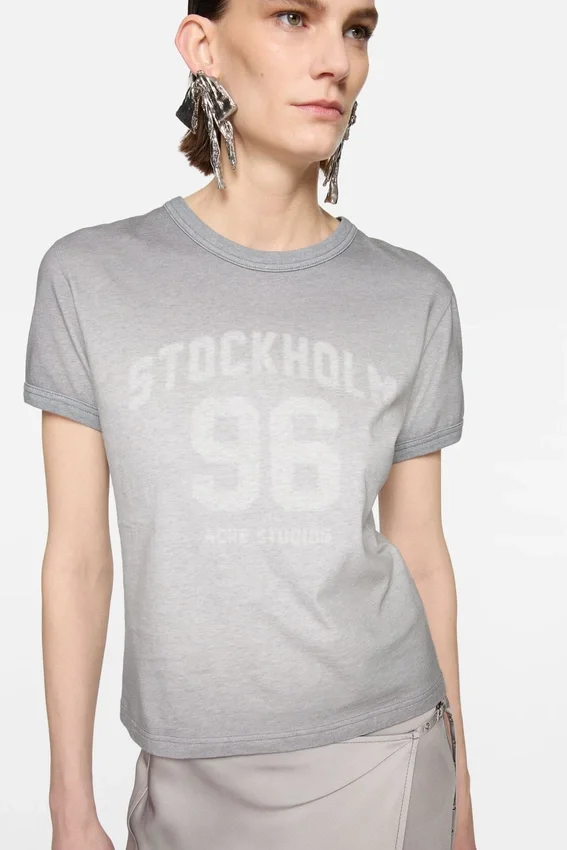 Sprayed vintage logo t-shirt