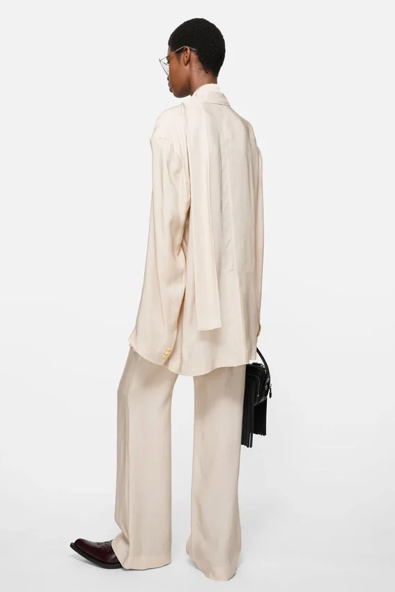 Single-breasted suit jacket