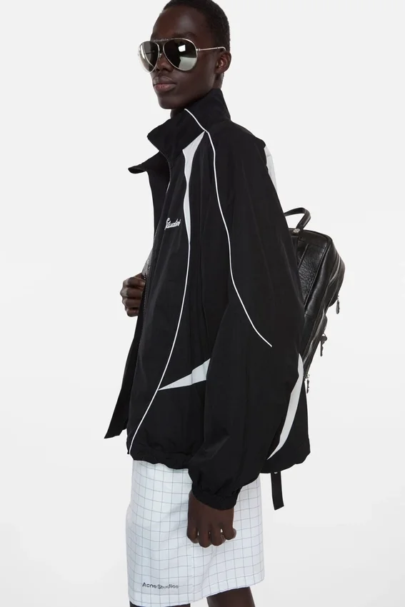 Technical logo jacket