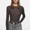 Thin long-sleeve t-shirt