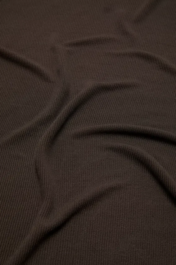 Thin long-sleeve t-shirt