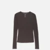 Thin long-sleeve t-shirt