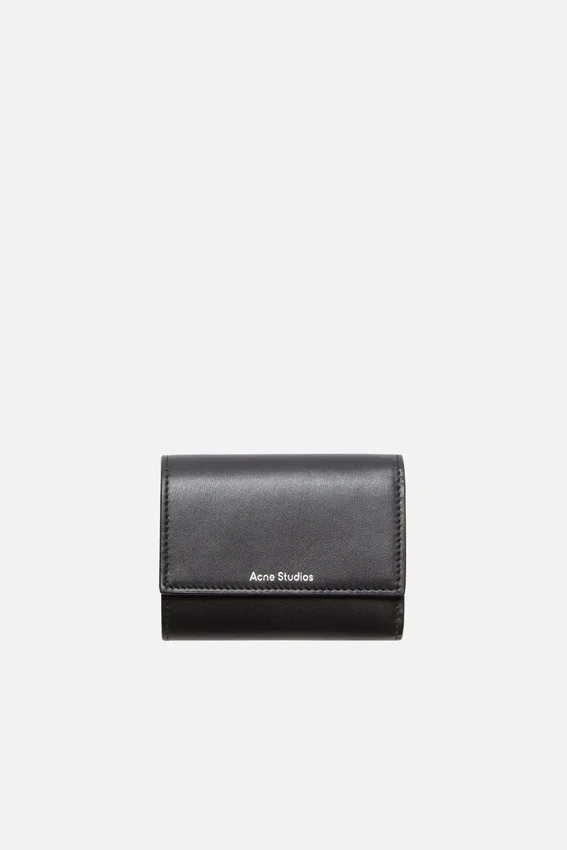 Trifold leather wallet