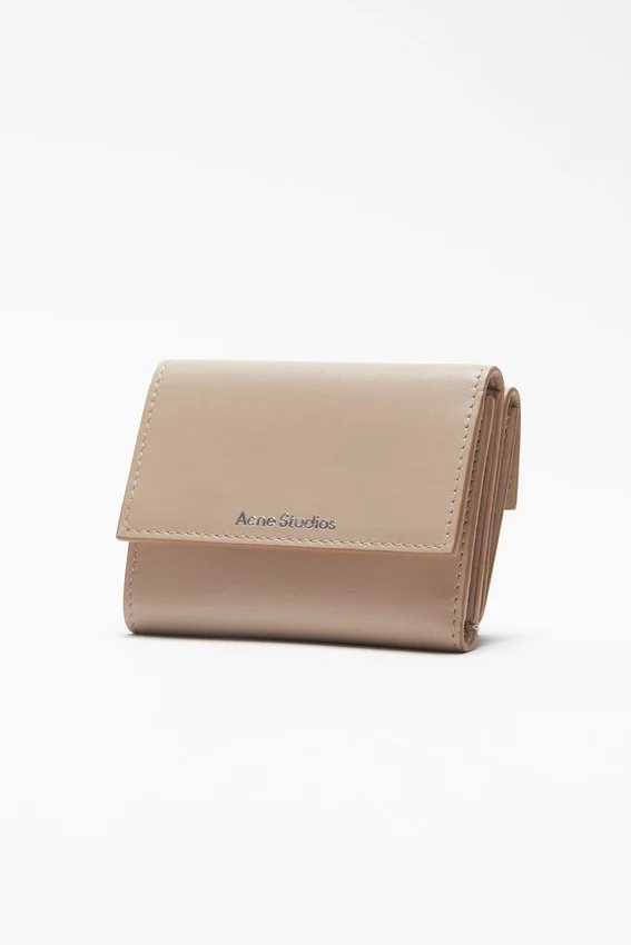 Trifold leather wallet