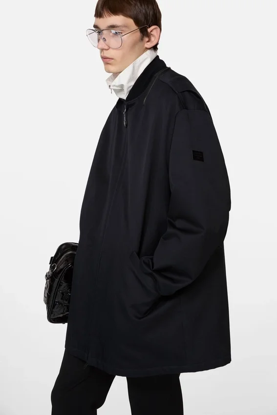 Twill jacket with hood