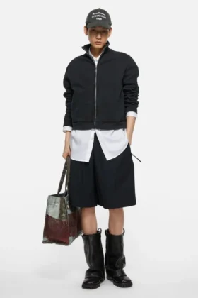Zip-up sweatshirt