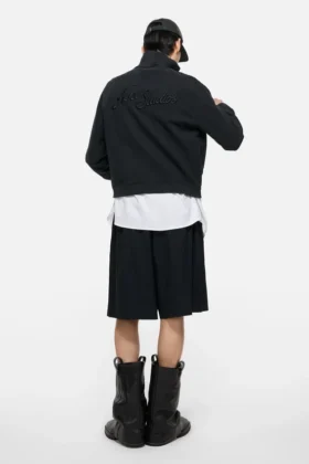 Zip-up sweatshirt